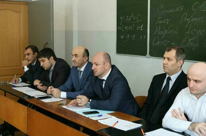 По итогам состоявшегося 13-14 декабря 2018  года  II этапа конкурса на включение в  кадровый  резерв  Комитета по государственным закупкам Республики Дагестан